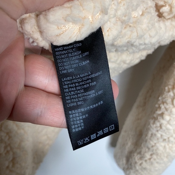 BDG Carmella Teddy jacket size M/L - Picture 11 of 14